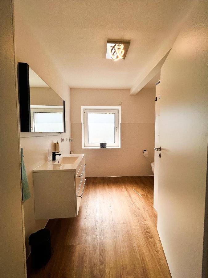 Modern Apartment Wissenbach 2 Barrierefrei Eschenburg Luaran gambar